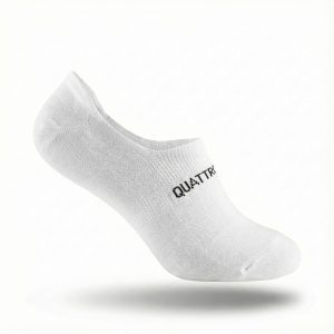 גרביים לבנות בובה