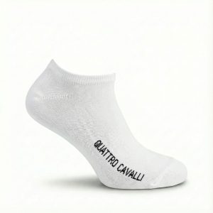 גרביים לבנות חצי